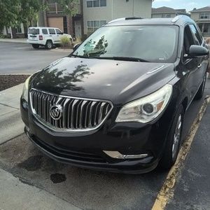 Meet your Posher, Jeniece